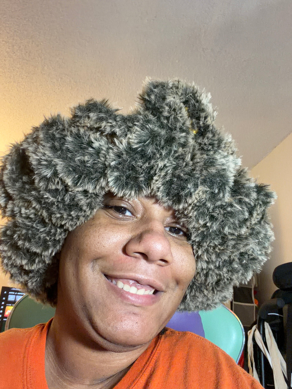 Cozy Ruffle Hat with Fur